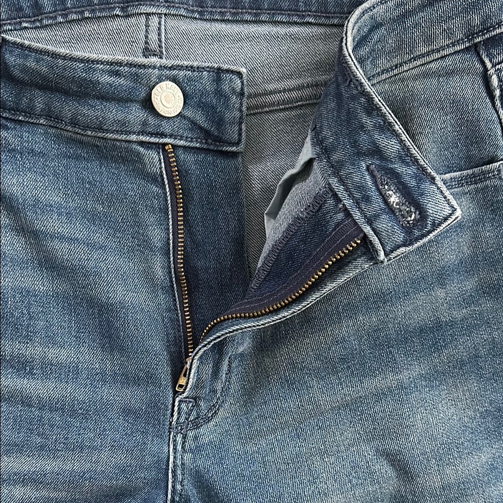 NWOT Old Navy High Rise Wow Straight Jean - Picture 3 of 6